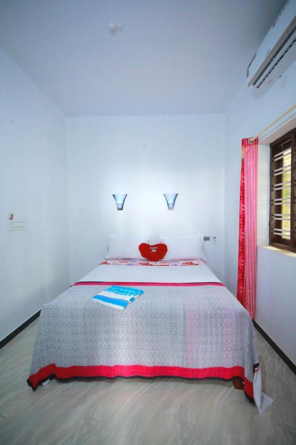 Marari Stella Vich Villa Homestay Turavūr Dış mekan fotoğraf